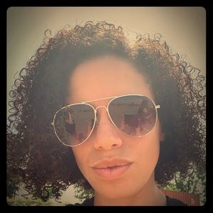 Meet your Posher, Keisha